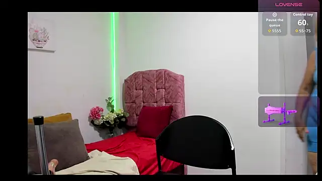 Snapshot of esmeraldaladys chatting on October 13, 2025, 7:26 pm esmeraldaladys online show from October 13, 2025, 7:26 pm