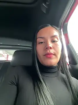 Snapshot of MacaW09 chatting on February 25, 2026, 5:24 pm MacaW09 online show from February 25, 2026, 5:24 pm