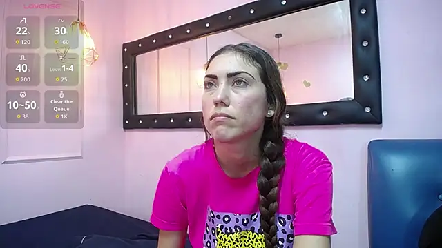 danna7cute online show from April 8, 2026, 9:27 pm