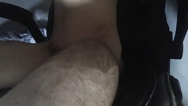 Snapshot of altoloco555 chatting on October 19, 2025, 10:23 pm altoloco555 online show from October 19, 2025, 10:23 pm