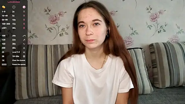 KissKarina online show from October 8, 2025, 5:20 am