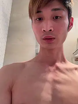 Snapshot of brucelimlee chatting on October 2, 2025, 7:56 am brucelimlee online show from October 2, 2025, 7:56 am