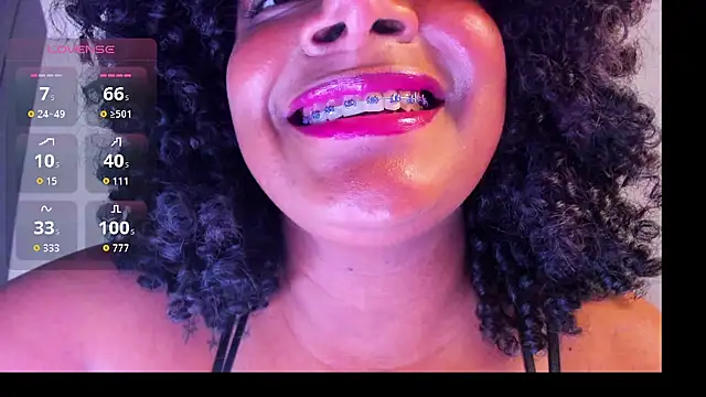 Snapshot of Kihara_Brunette chatting on November 1, 2025, 6:24 pm Kihara Brunette online show from November 1, 2025, 6:24 pm