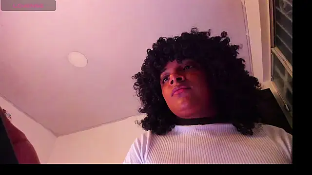 Snapshot of Kihara_Brunette chatting on October 8, 2025, 11:38 pm Kihara Brunette online show from October 8, 2025, 11:38 pm