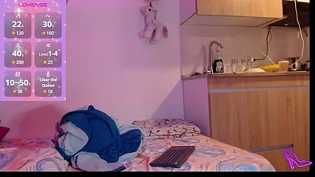 AllysonStonne online show from March 29, 2026, 8:32 pm