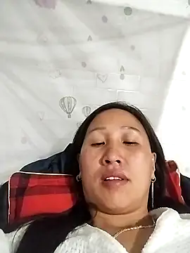 cute love00 online show from February 22, 2026, 2:08 pm