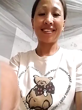 Snapshot of cute_love00 chatting on September 20, 2025, 11:04 am cute love00 online show from September 20, 2025, 11:04 am