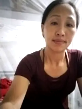 Snapshot of cute_love00 chatting on October 16, 2025, 7:38 am cute love00 online show from October 16, 2025, 7:38 am