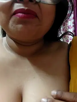 sana khan666 online show from October 9, 2025, 8:53 pm