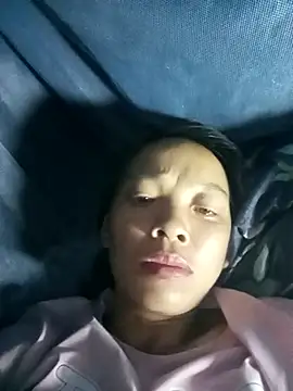 mayhang00 online show from September 9, 2025, 6:39 pm