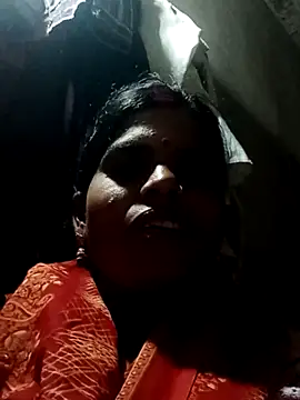 Snapshot of Soniya_pandit chatting on December 2, 2025, 4:52 pm Soniya pandit online show from December 2, 2025, 4:52 pm