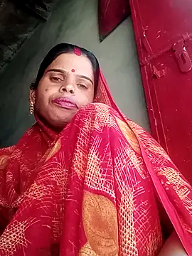 Snapshot of Soniya_pandit chatting on December 18, 2025, 9:03 am Soniya pandit online show from December 18, 2025, 9:03 am