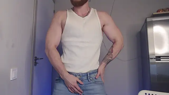 VictorTransMan online show from December 2, 2025, 10:06 am