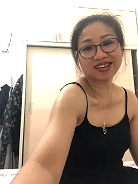 Vitamin sexy online show from September 27, 2025, 9:04 am