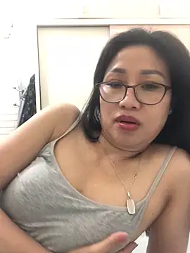 Snapshot of Vitamin_sexy chatting on September 13, 2025, 6:24 am Vitamin sexy online show from September 13, 2025, 6:24 am