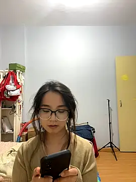 Hdmhdm-0022 online show from October 22, 2025, 4:28 pm