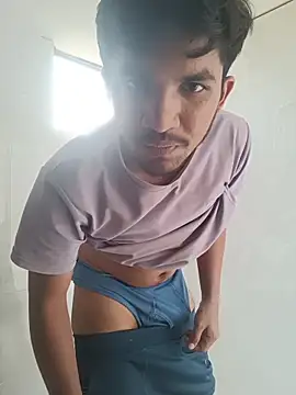 sexofbro online show from February 25, 2026, 8:58 am