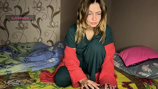 AlmaLitaa online show from October 14, 2025, 4:40 pm