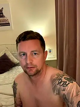 Snapshot of Crusher19830 chatting on November 7, 2025, 6:23 pm Crusher19830 online show from November 7, 2025, 6:23 pm