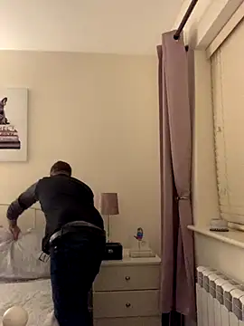 Snapshot of Crusher19830 chatting on November 3, 2025, 10:13 pm Crusher19830 online show from November 3, 2025, 10:13 pm