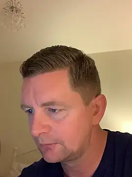 Snapshot of Crusher19830 chatting on November 10, 2025, 8:47 pm Crusher19830 online show from November 10, 2025, 8:47 pm