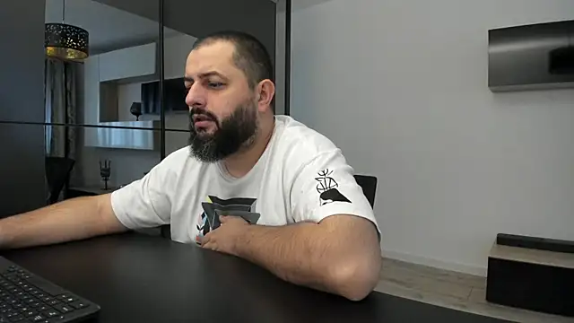 Snapshot of DravenPeak chatting on September 29, 2025, 5:58 am DravenPeak online show from September 29, 2025, 5:58 am