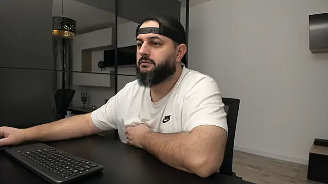 Snapshot of DravenPeak chatting on October 29, 2025, 5:12 pm DravenPeak online show from October 29, 2025, 5:12 pm