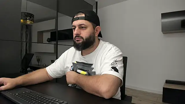 Snapshot of DravenPeak chatting on September 13, 2025, 1:16 am DravenPeak online show from September 13, 2025, 1:16 am