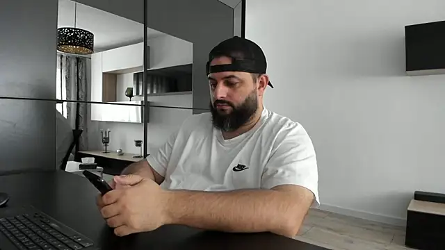 Snapshot of DravenPeak chatting on October 5, 2025, 11:12 am DravenPeak online show from October 5, 2025, 11:12 am