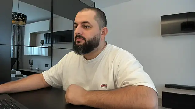 Snapshot of DravenPeak chatting on September 21, 2025, 7:35 am DravenPeak online show from September 21, 2025, 7:35 am