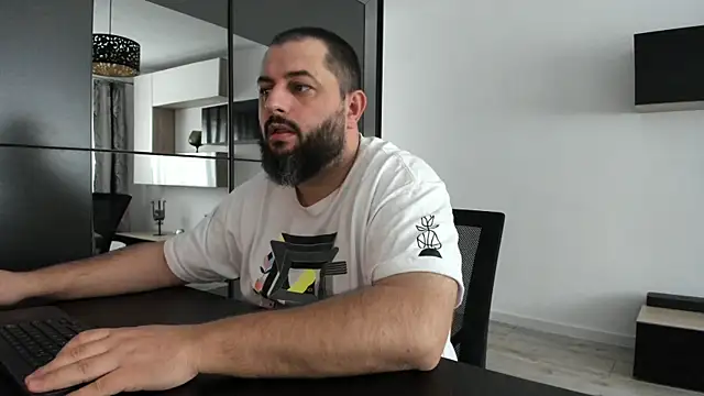 Snapshot of DravenPeak chatting on October 2, 2025, 8:50 am DravenPeak online show from October 2, 2025, 8:50 am