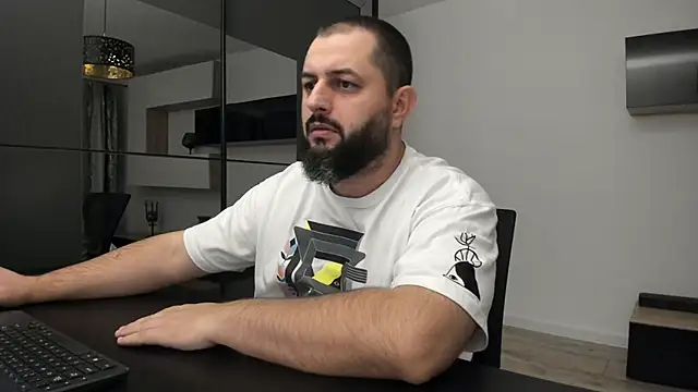 Snapshot of DravenPeak chatting on September 30, 2025, 5:08 pm DravenPeak online show from September 30, 2025, 5:08 pm