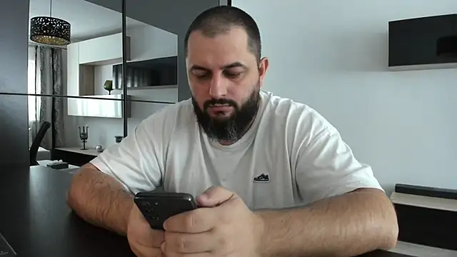 Snapshot of DravenPeak chatting on September 28, 2025, 12:01 pm DravenPeak online show from September 28, 2025, 12:01 pm