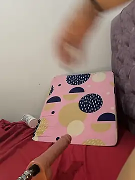 butterfly777  online show from September 23, 2025, 10:00 am