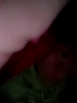 Snapshot of vivi_cute chatting on October 11, 2025, 9:49 pm vivi cute online show from October 11, 2025, 9:49 pm