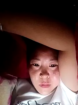 Snapshot of vivi_cute chatting on September 20, 2025, 10:26 pm vivi cute online show from September 20, 2025, 10:26 pm