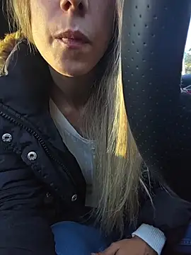 PetiteSecrets online show from December 3, 2025, 3:44 pm