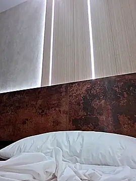 Snapshot of PetiteSecrets chatting on September 22, 2025, 4:13 pm PetiteSecrets online show from September 22, 2025, 4:13 pm