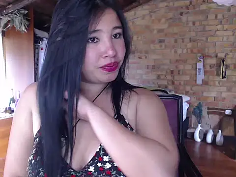 magiadeisis online show from October 6, 2025, 8:53 pm