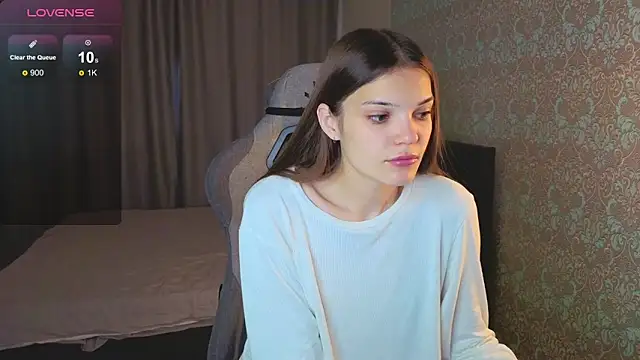 Snapshot of magic_shy_ chatting on September 19, 2025, 1:31 am magic shy  online show from September 19, 2025, 1:31 am