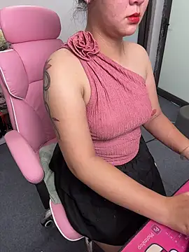 Chipu lovely11 online show from October 25, 2025, 5:13 pm