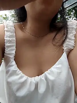 Cklovesu47244 online show from September 9, 2025, 2:54 am