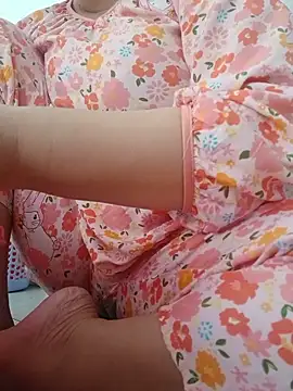  Babyrose  online show from June 11, 2026, 5:04 am
