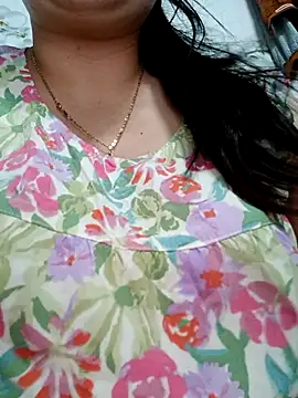  Babyrose  online show from November 21, 2025, 2:27 pm