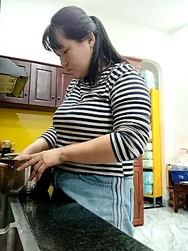  Babyrose  online show from October 25, 2025, 3:17 am