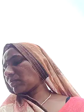 Pinky12A online show from November 23, 2025, 10:25 am