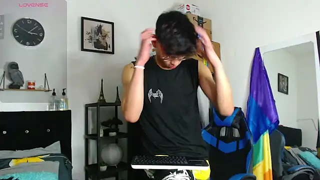 Snapshot of Gael_Jones chatting on September 23, 2025, 2:51 am Gael Jones online show from September 23, 2025, 2:51 am