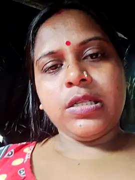 Hot-Show2 online show from October 2, 2025, 5:33 am