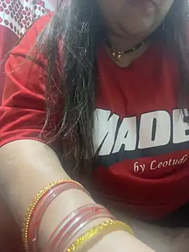 indian-hotmilfs online show from November 2, 2025, 2:00 pm