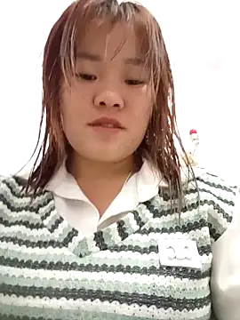 Snapshot of sukabae00 chatting on October 29, 2025, 10:14 am sukabae00 online show from October 29, 2025, 10:14 am